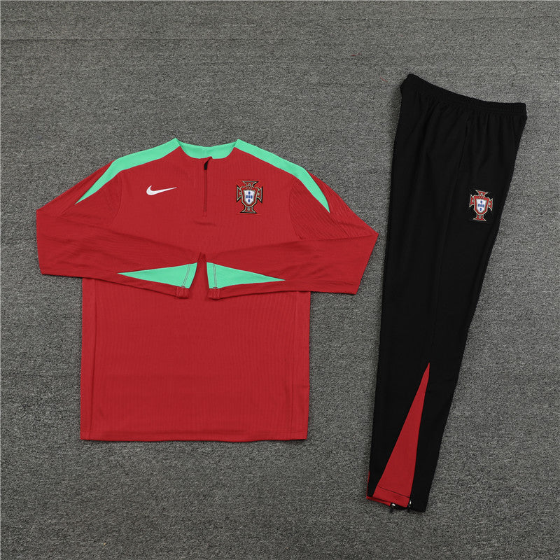 Tracksuit Portugal 24/25