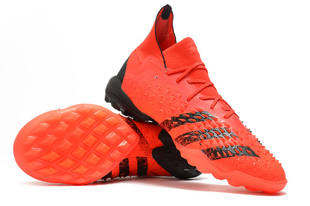 Football boots Société Predator Freak.1 FG Red - Cano Alto