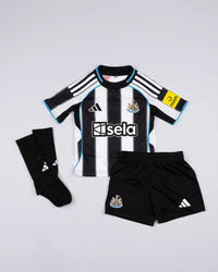 Kids kit Newcastle United Home 25/26 - With Socks