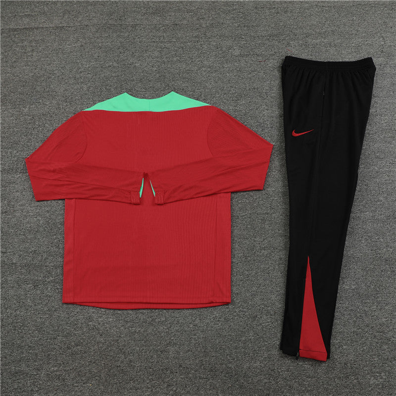 Tracksuit Portugal 24/25