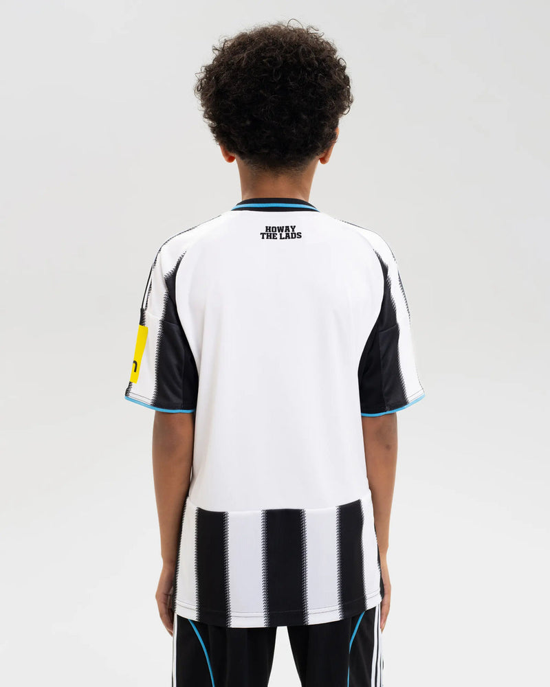 Kids kit Newcastle United Home 25/26
