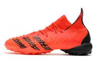 Football boots Société Predator Freak.1 FG Red - Cano Alto