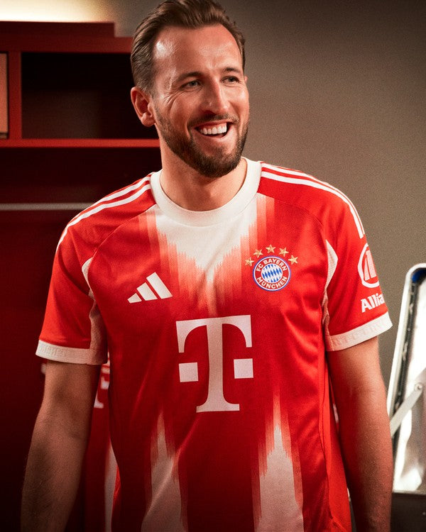 Bayern de Munique Home 25/26 Jersey