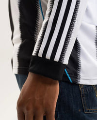 Mens Long Sleeved Newcastle United Home Shirt 25/26