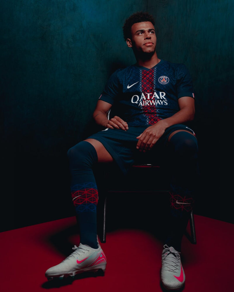 PSG Home - 25/26 Jersey