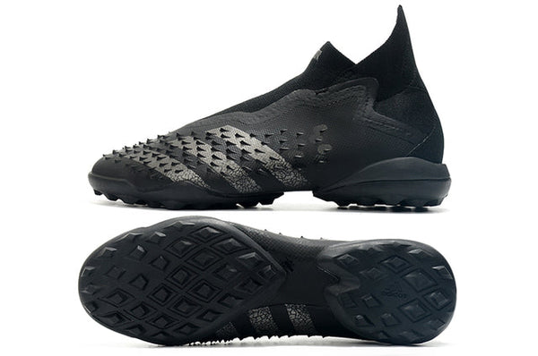 Football boots Société Predator Freak + FG Black - Cano Alto