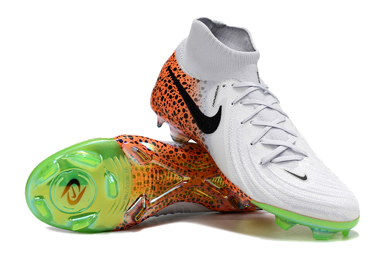 Football boots NIKE PHANTOM LUNA ELITE FG