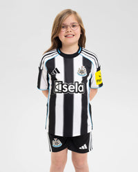 Kids kit Newcastle United Home 25/26