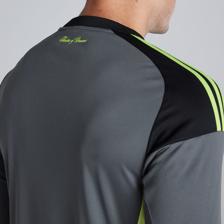 Manchester United 25/26 Goalkeeper Long Sleeve Shirt