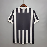 Jersey Juventus Retro 1984/1985 - Negra e White