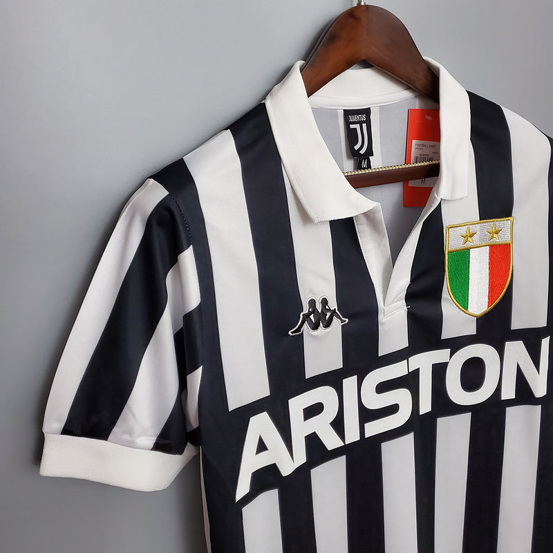 Jersey Juventus Retro 1984/1985 - Negra e White