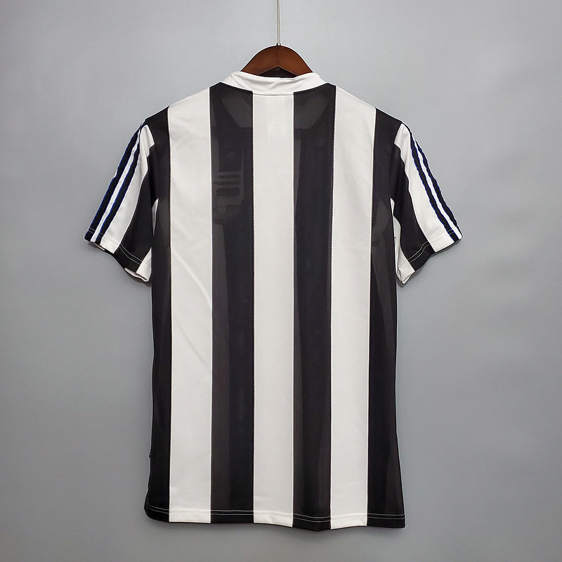 Jersey Newcastle Retro 1995/1997 - Negra e White