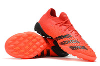 Football boots Société Predator Freak .1 Red - Low